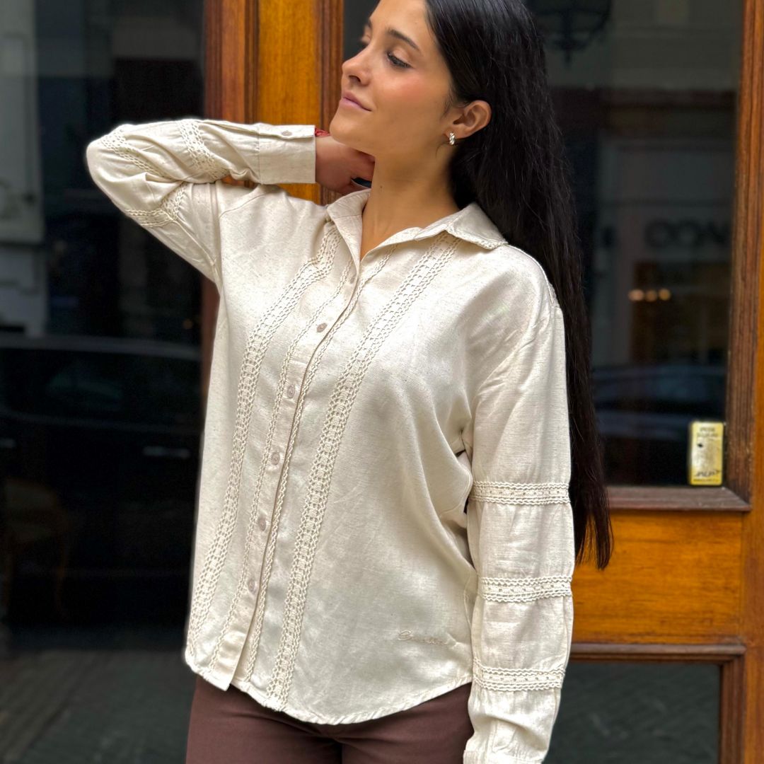 camisa-manga-larga-color-hueso-2247